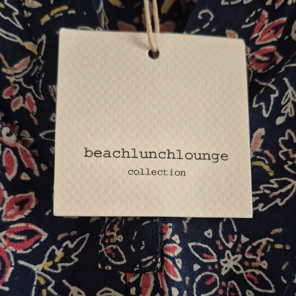 beachlunchlounge Floral Blouse in Navy and Pink - Picture 4 of 12